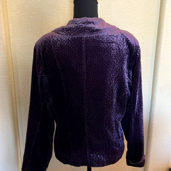 Chico’s (sz 2), medium purple crushed velvet jacket. - Picture 2 of 10